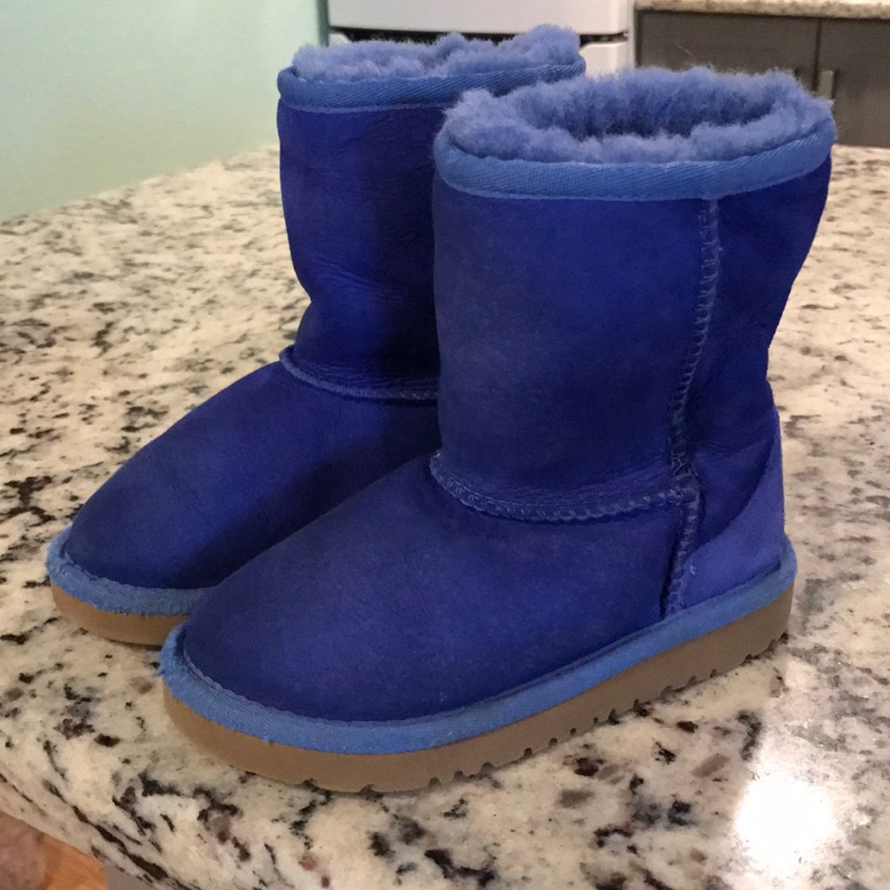 Toddler size 10 blue Uggs